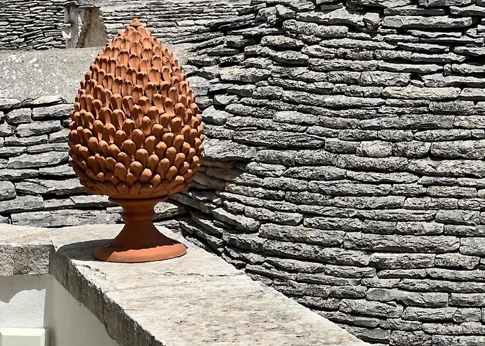 Trulli Madia Luxury Apartament *