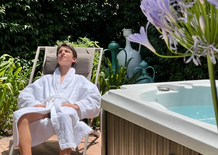 Trulli Madia Luxury Apartament